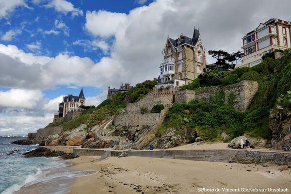 Plage Dinard - Photo de Vincent Giersch sur Unsplash