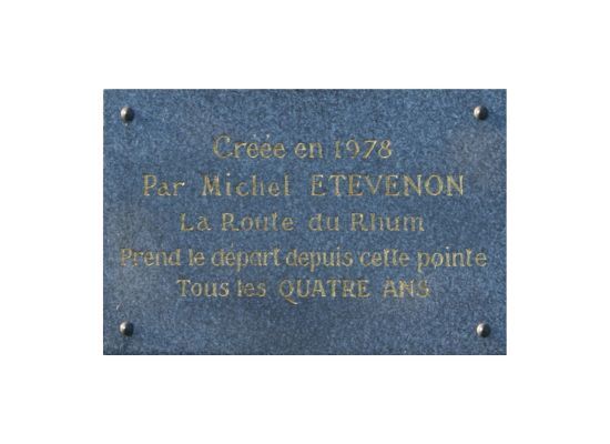 Route_du_rhum_Pointe_du_Grouin_Par Remi Jouan — Travail personnel, CC BY-SA 3.0 - Source Wikimedia Commons - Modifiée (recadrage)