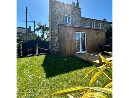 jardin-gite-saint-coulomb-pen-ty-camping-duguesclin