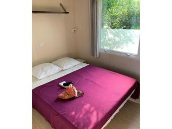Mobil-home-Emeraude-1-chambre-Camping-Duguesclin (3)