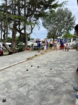 terrains-de-petanque-camping-duguesclin