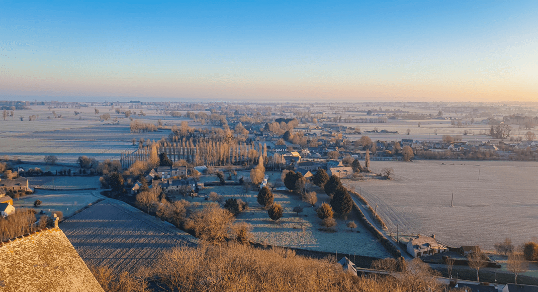 vue-panorama-mont-dol-baie-du-mont-st-michel-SMBMSM